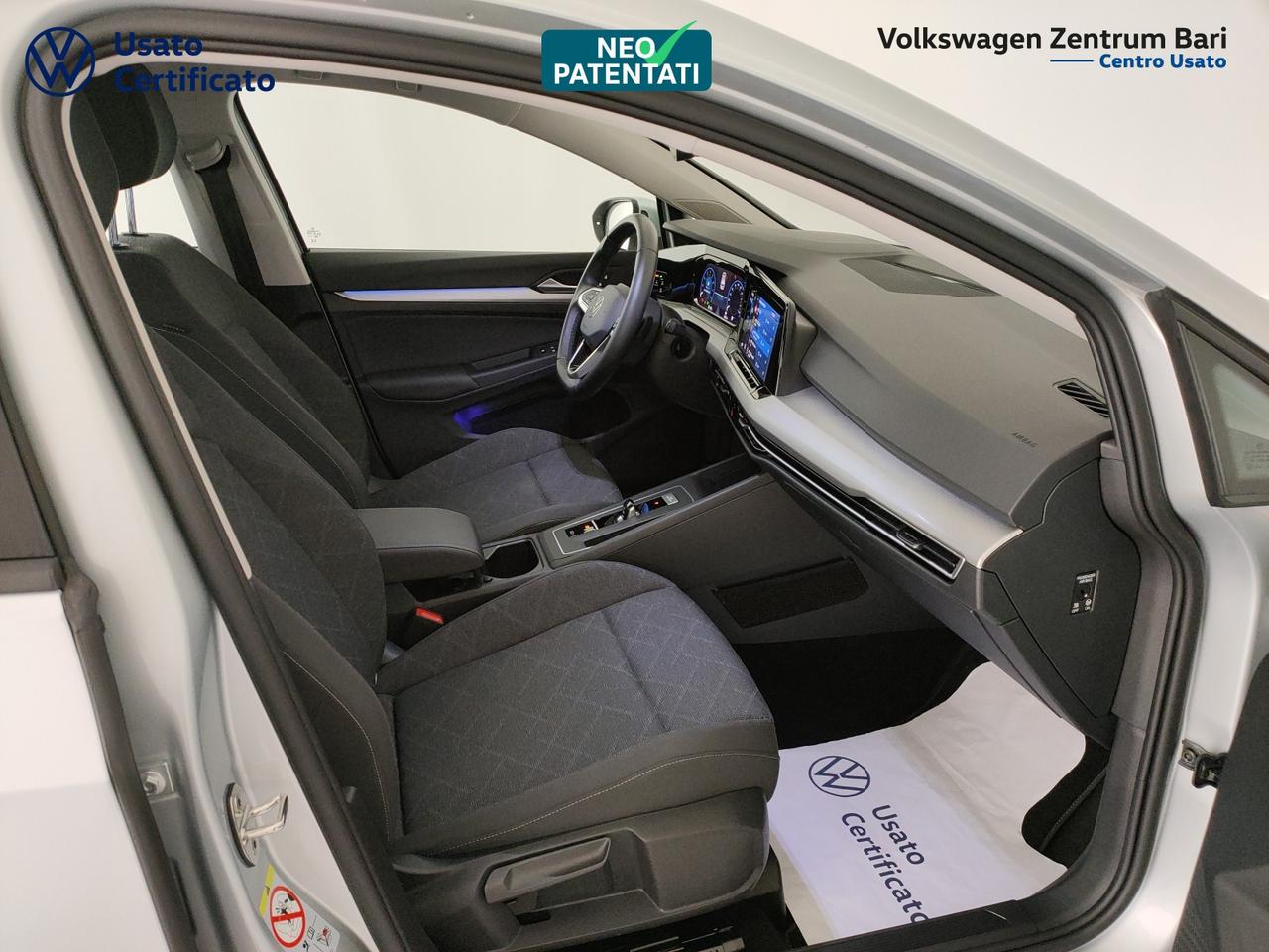 Volkswagen Golf 1.0 etsi evo life 110cv dsg