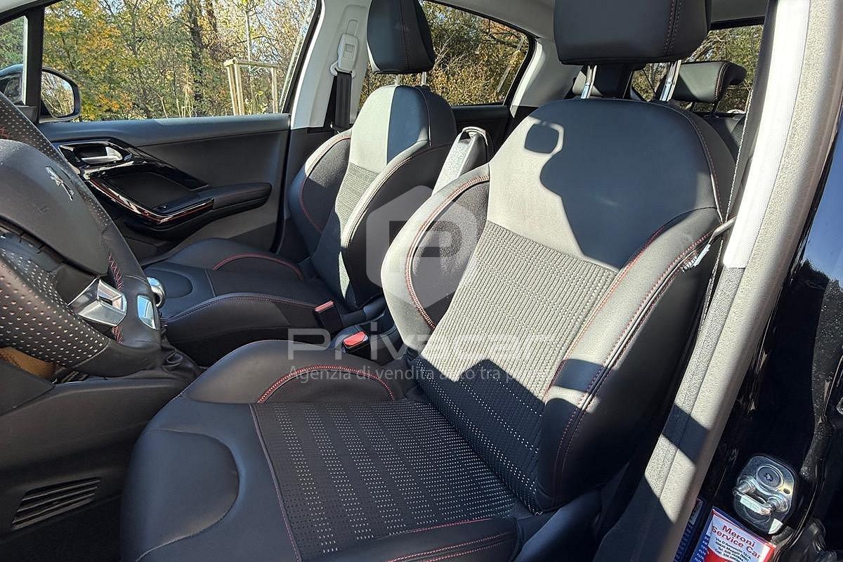 PEUGEOT 208 1° serie PureTech Turbo 110 S&S 5 porte GT Line