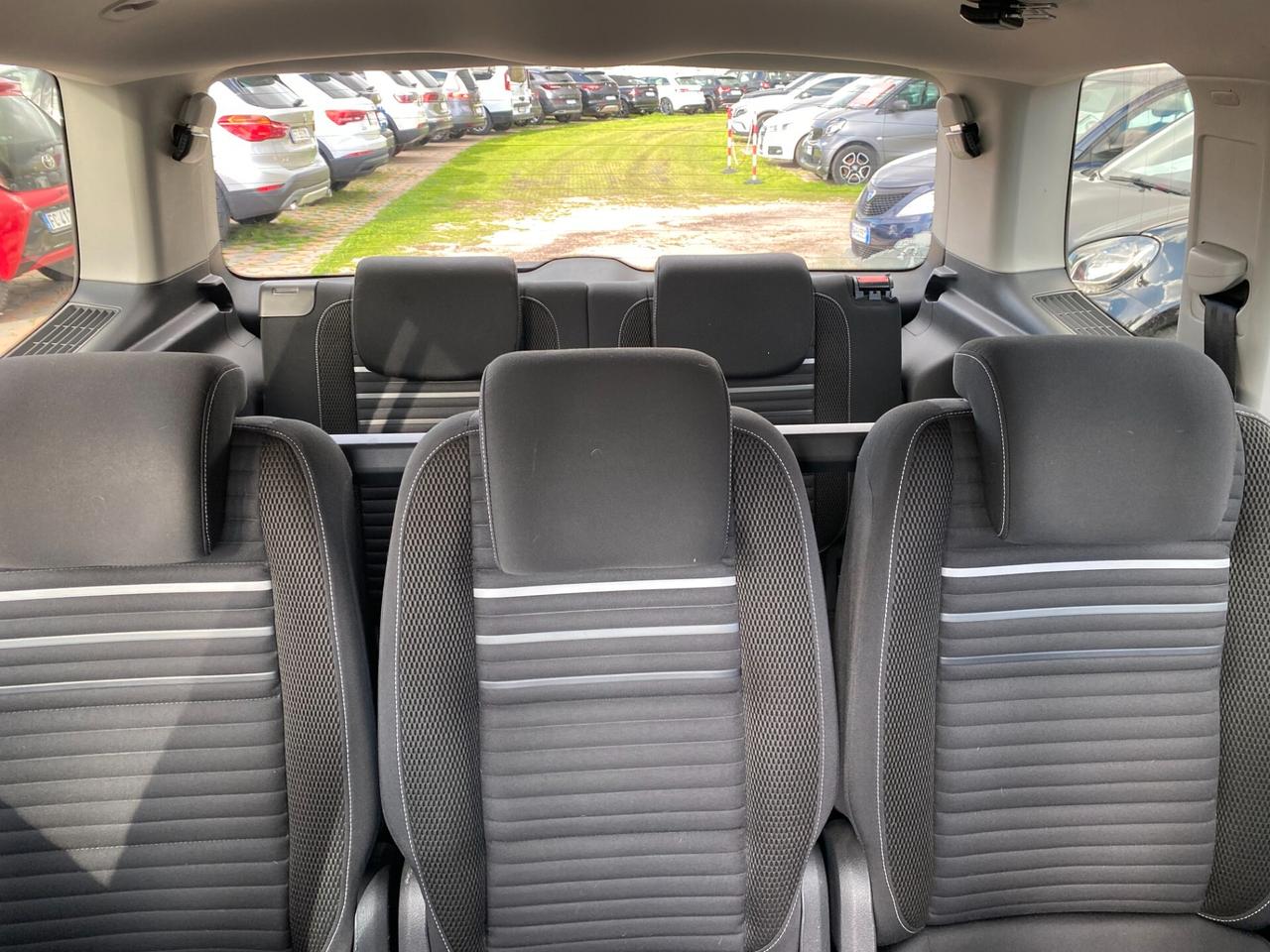 VOLKSWAGEN - Touran - 1.6 TDI Trendline BMT - FINANZIABILE - PERMUTE