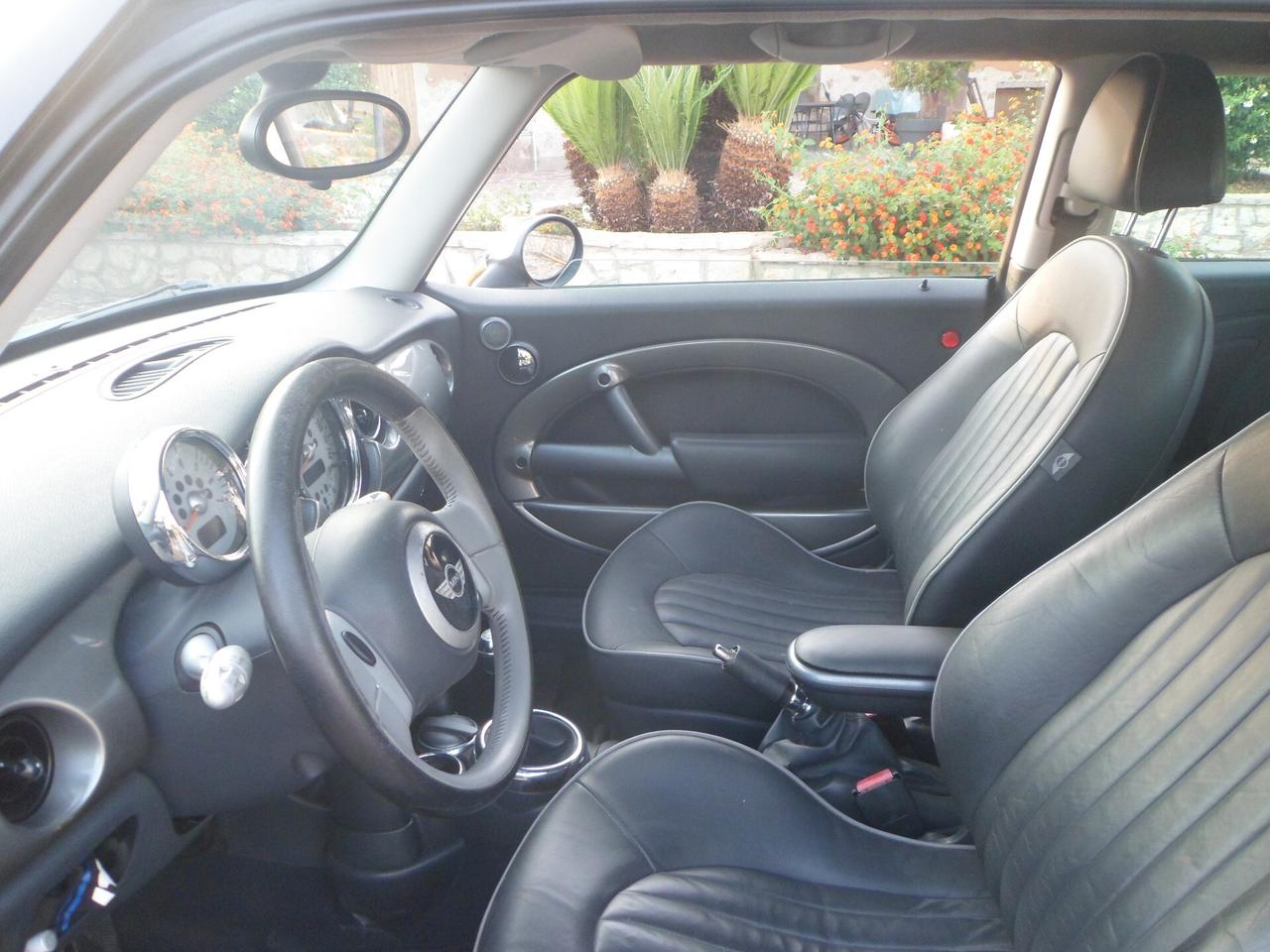 Mini Mini 1.4 tdi One D de luxe