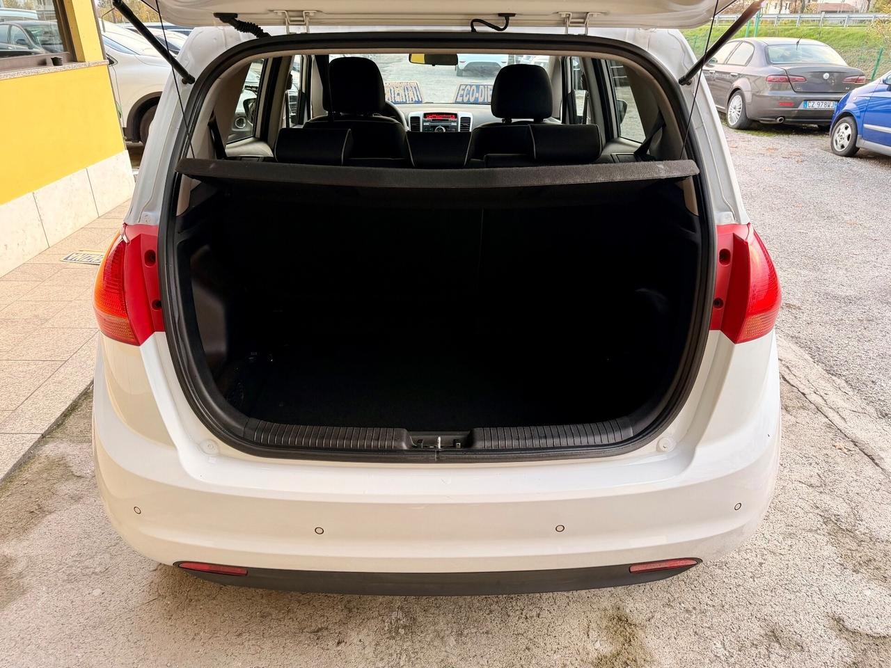 Kia Venga 1.4 CRDi 66kw WGT E. OK NEOPATENTATI