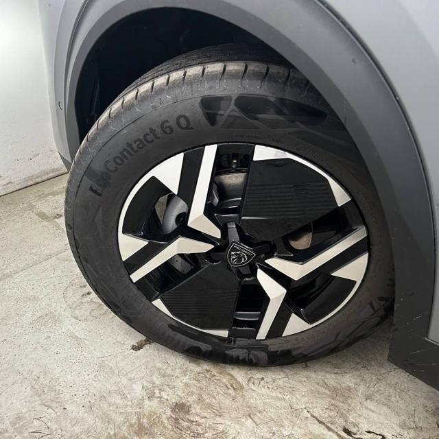 PEUGEOT 2008 Hybrid 145 e-DCS6 Allure VISION PACK DRIVE ASSIST