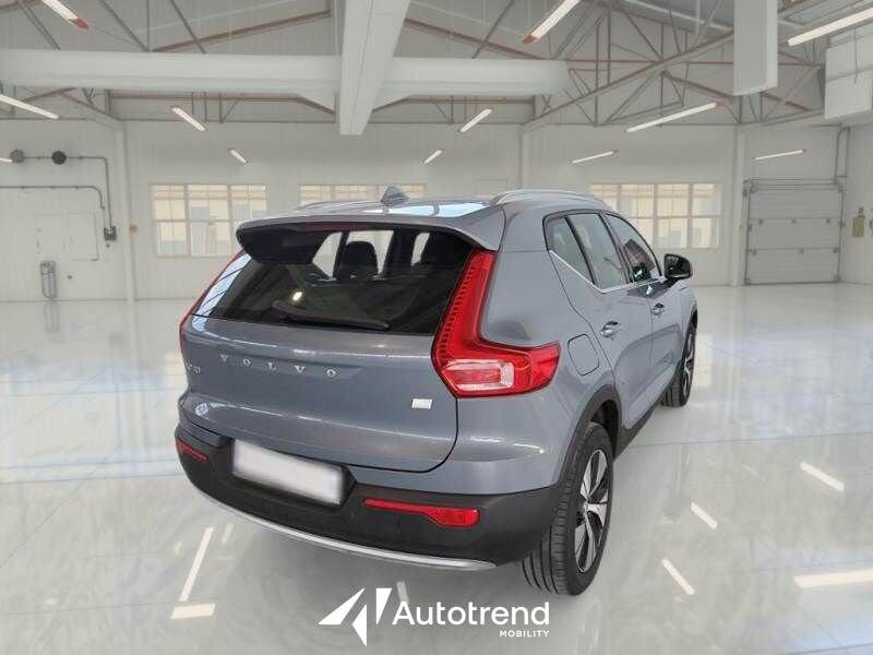 Volvo XC40 Recharge T4 129+82 CV Recharge Plug-in Hybrid Inscription Expression