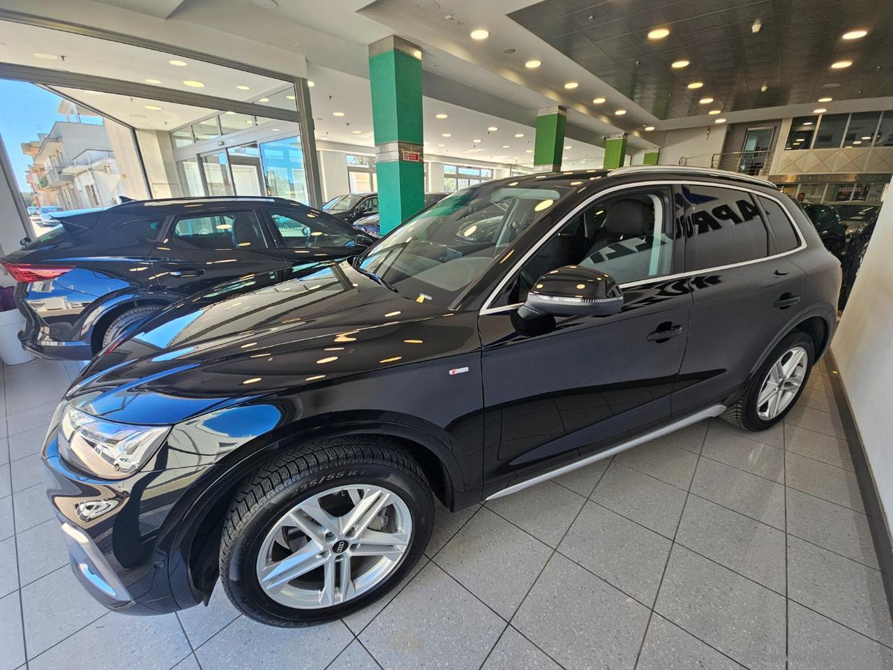 AUDI Q5 40 TDI 204CV qu. S tr. S line