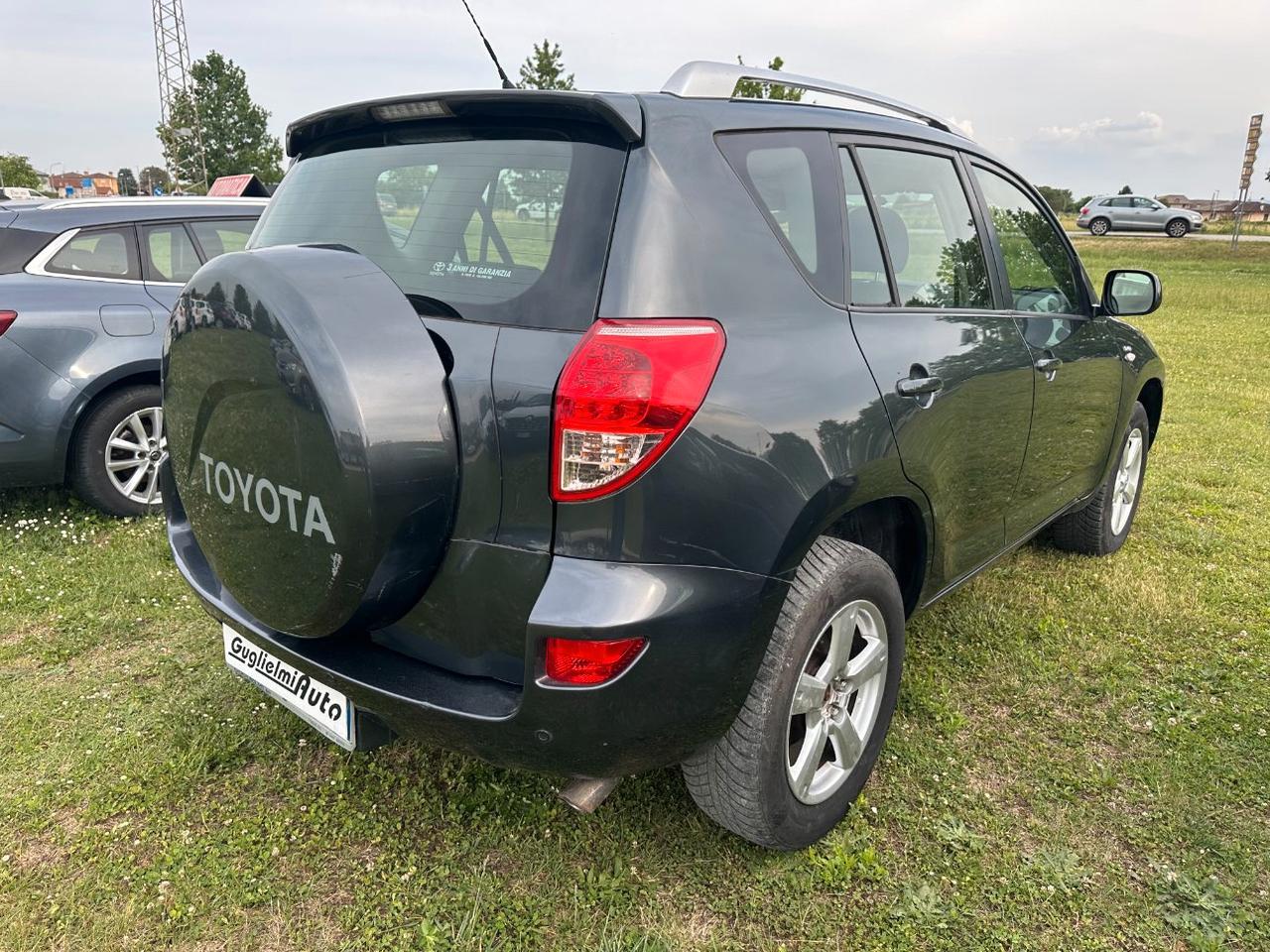 Toyota RAV4 5 Porte RAV4 2.2 d-4d Sol 136cv dpf