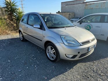 Ford Fiesta 1.4 Diesel- Neopatentati- Unico Proprietario
