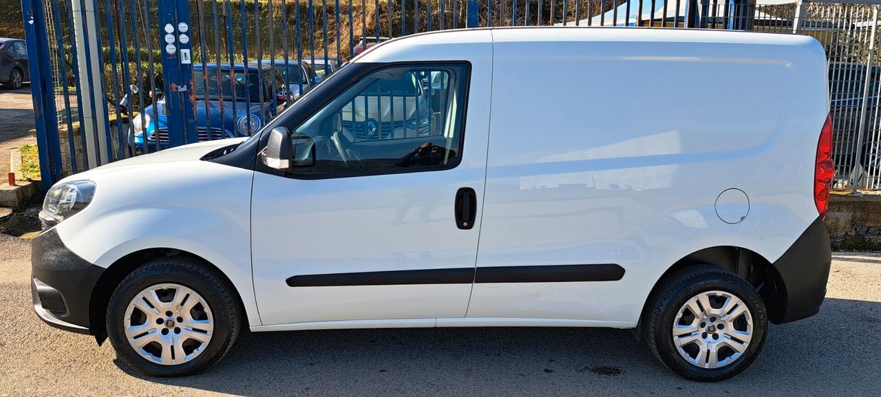 Fiat Doblo Doblò 1.6 MJT 105CV PL-TN Cargo Maxi Lamierato SX 3 posti