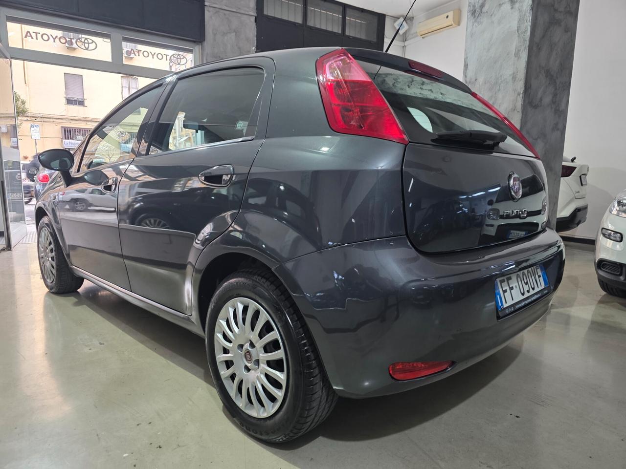 Fiat Punto 1.2 Lounge 69CV 1 PROPRIETARIO