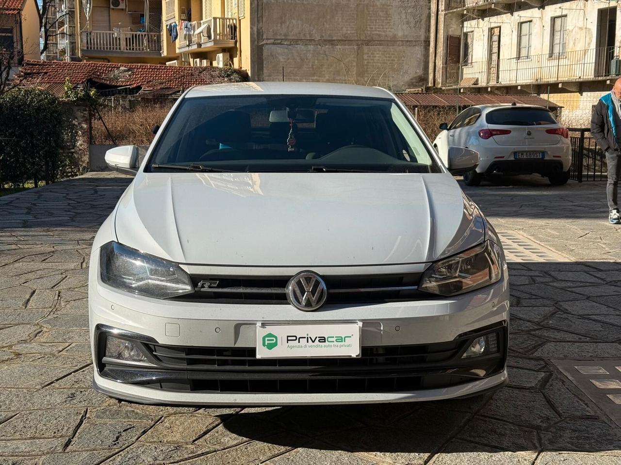 Volkswagen Polo 1.0 TSI 5p. r. line