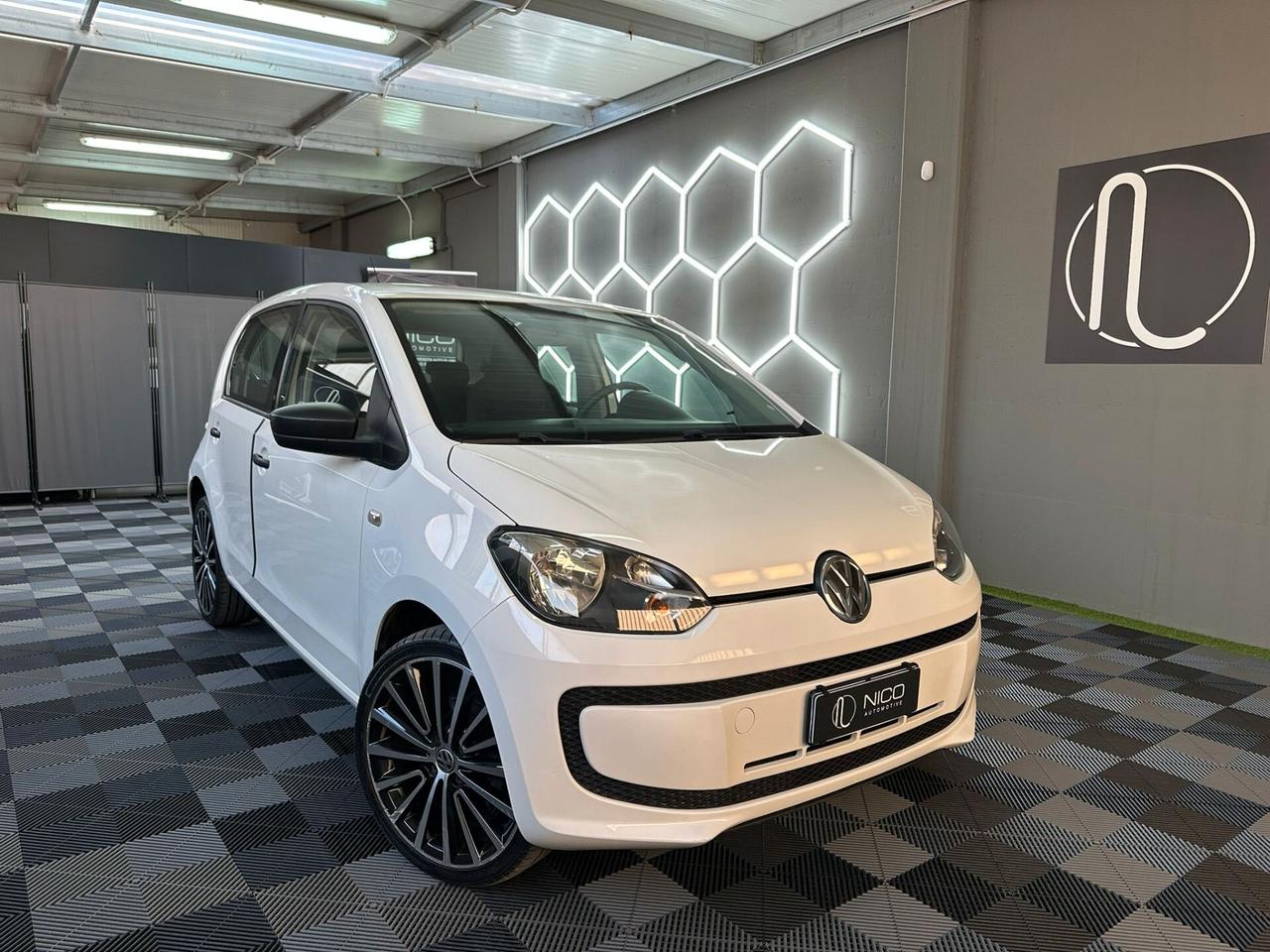 Volkswagen up! 1.0 5p