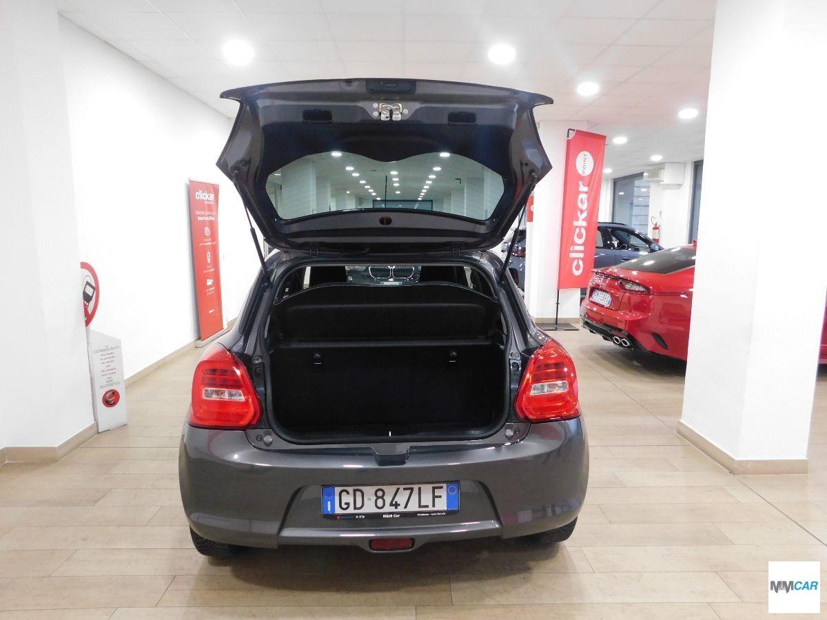 SUZUKI - Swift - 1.2 Hybrid Top