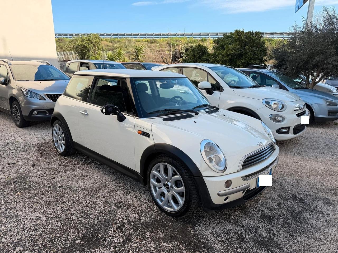 Mini 1.4 tdi One D de luxe-07/2004