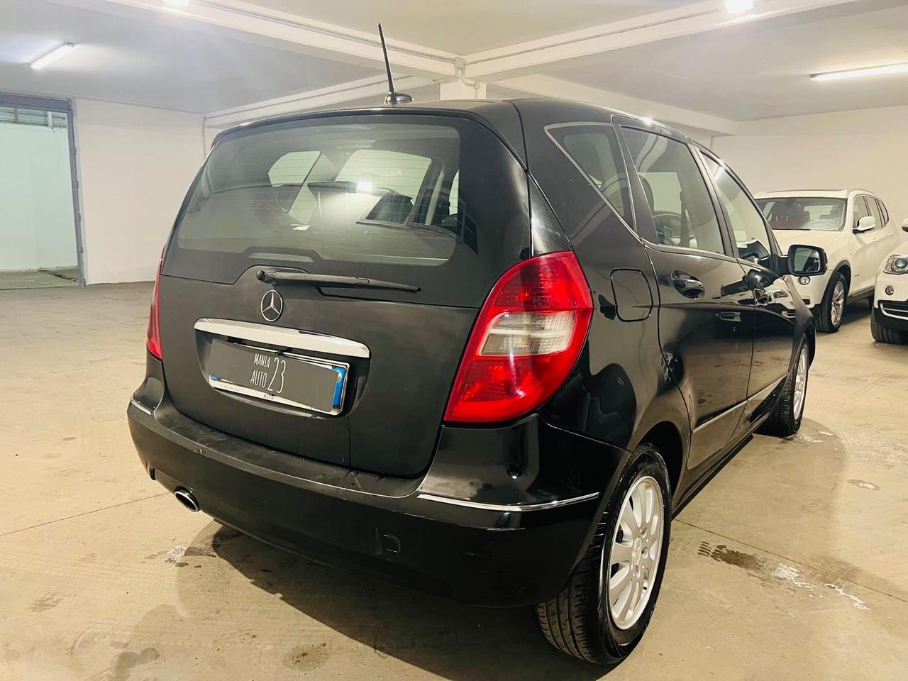 Classe A-180 d*109CV* (cdi) *MANUALE*