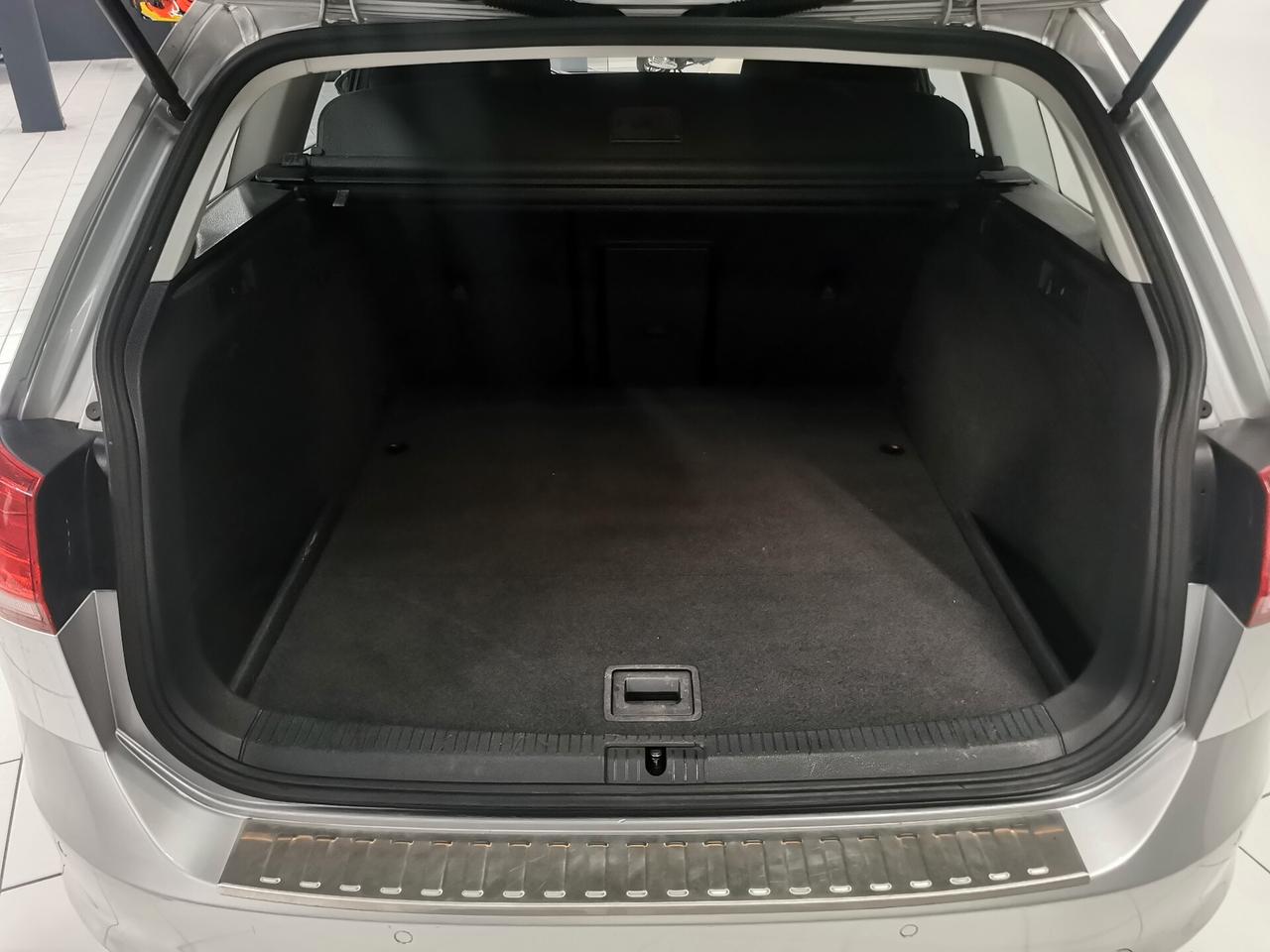 Volkswagen Golf Variant 1.6 TDI 110 CV Executive BlueMotion Technology