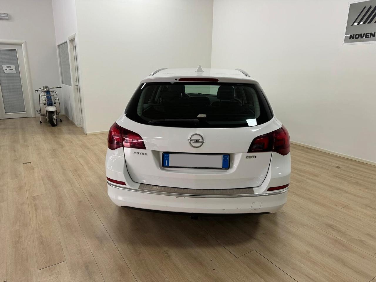 Opel Astra 1.6 CDTi 110CV Start&Stop Sports Tourer Business