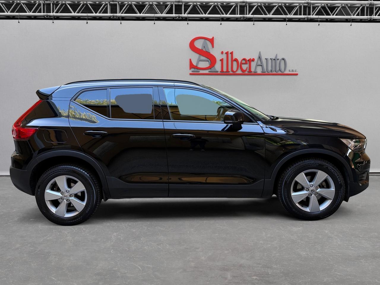 Volvo XC40 2.0 d3 Momentum Core auto my21