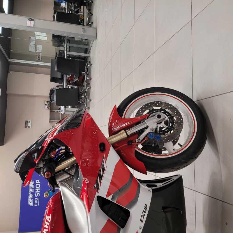 Yamaha YZF R1 - 2000