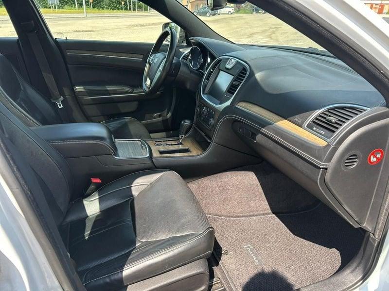 Lancia Thema 3.0 V6 Mijet II 190cv Platinum E5(AT 5m)