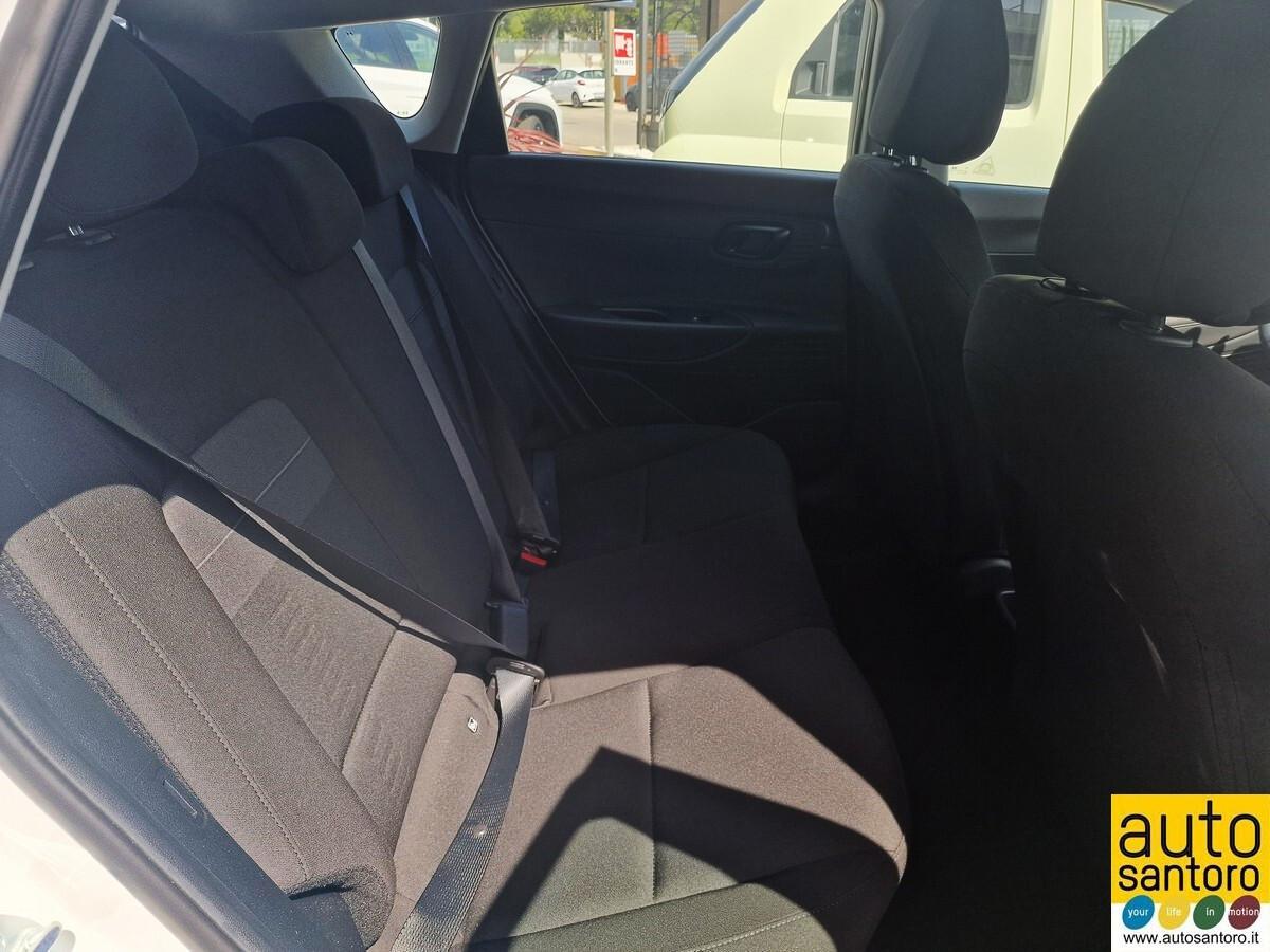 HYUNDAI BAYON 1.2 XLINE