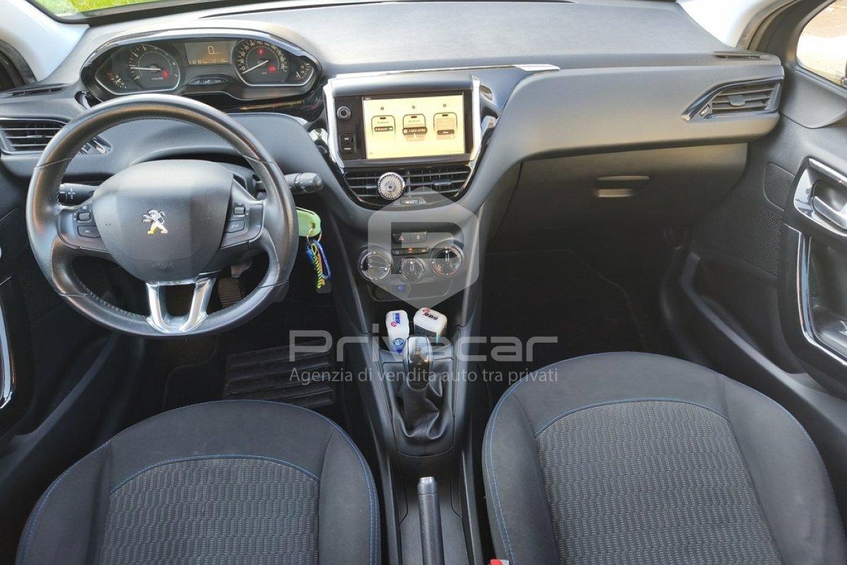 PEUGEOT 208 1° serie PureTech 82 Stop&Start 5 porte Signature