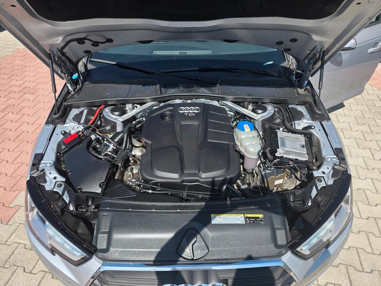 Audi A4 2.0 TDI 122CV Business Sport garantita 12M