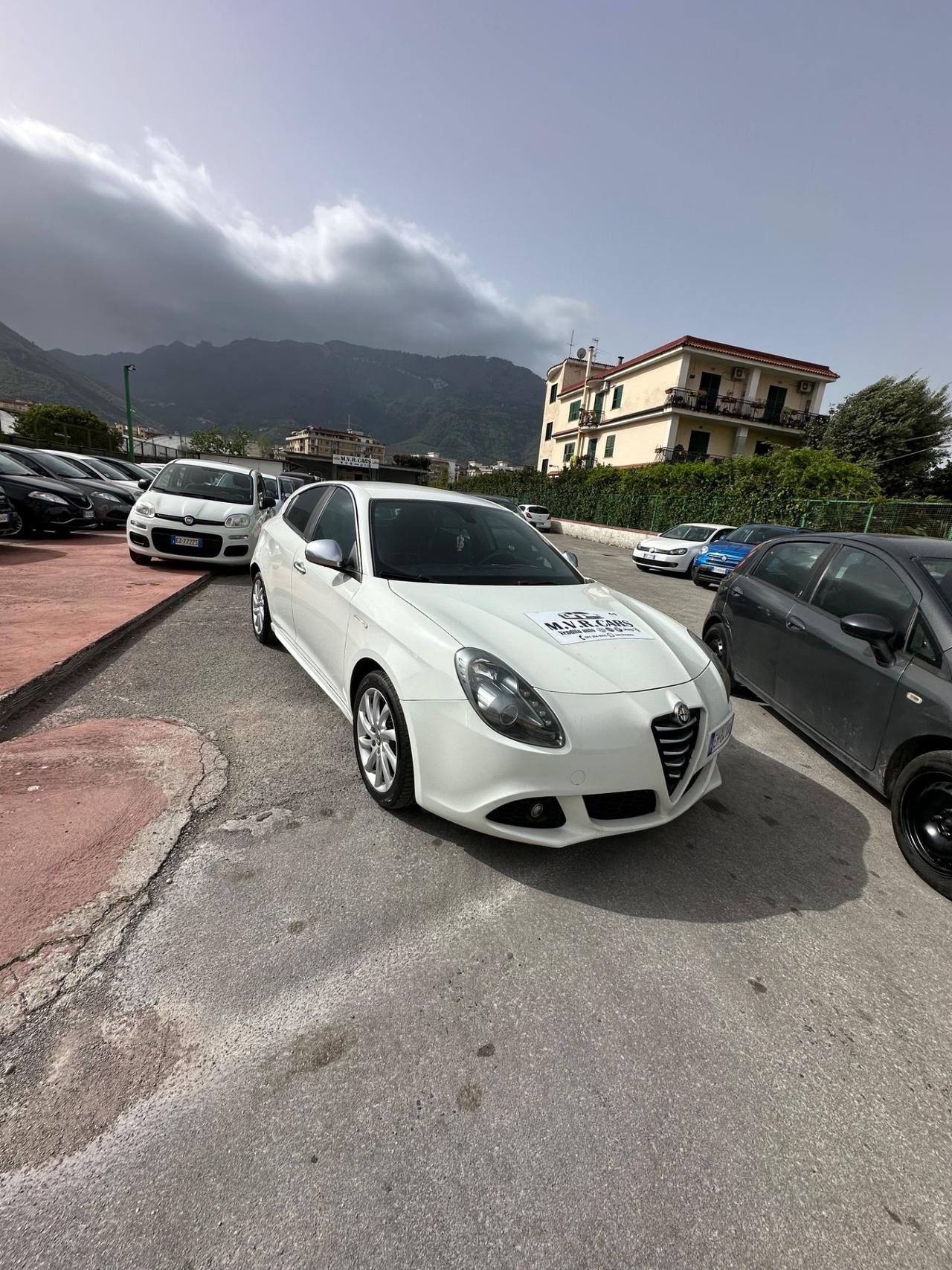 Alfa Romeo Giulietta 1.6 JTDm-2 105 CV Distinctive