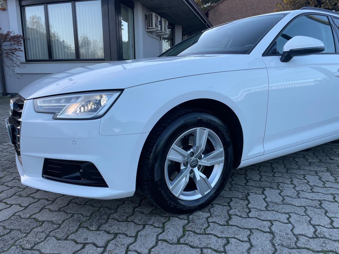 Audi A4 2.0 TDI 150 CV ultra Business