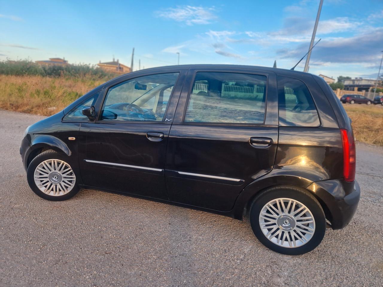Lancia MUSA 1.3 Multijet 16V Platino