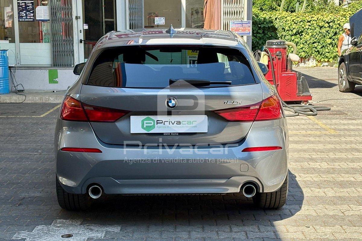 BMW 120i 5p. Business Advantage