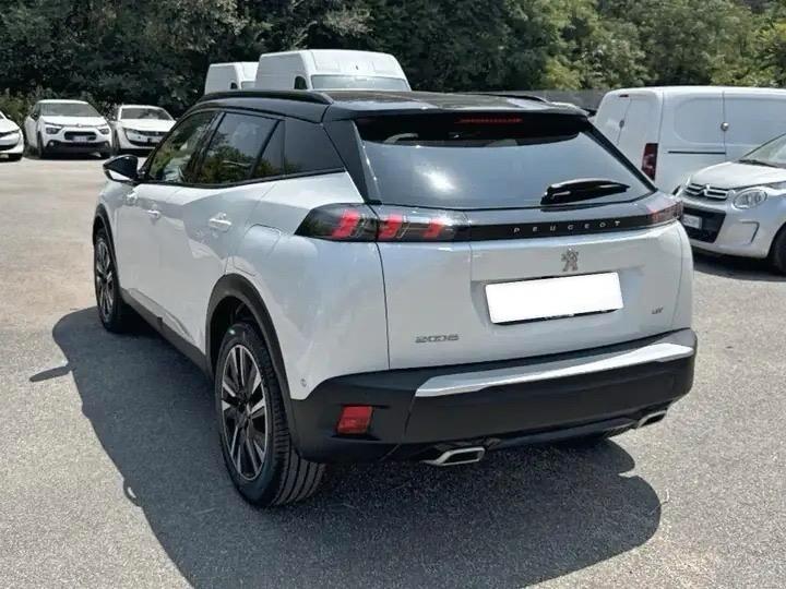 Peugeot 2008 PureTech 130 S&S EAT8 GT Pack