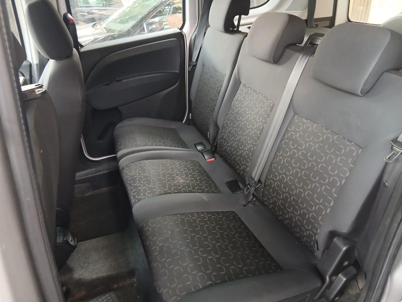 FIAT DOBLO 1.6 MTJ 105CV 7 POSTI INTROVAB CHIAMA