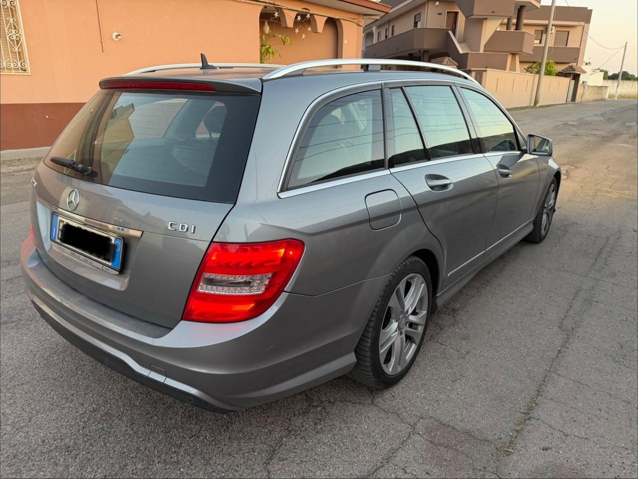 Mercedes-benz C 220 CDI S.W. Avantgarde - 2013