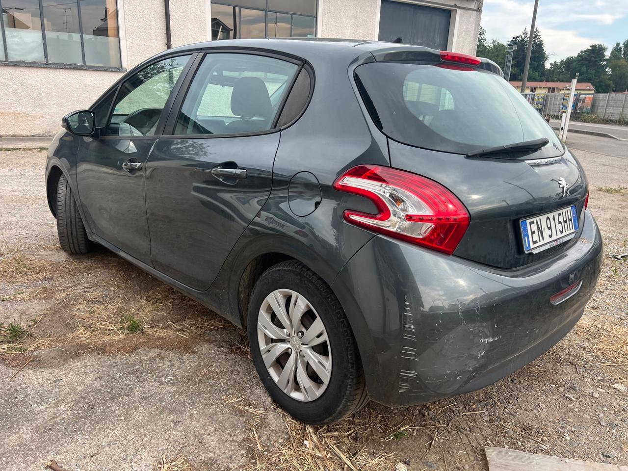 Peugeot 208 1.2 VTi 82 CV 5 porte Access