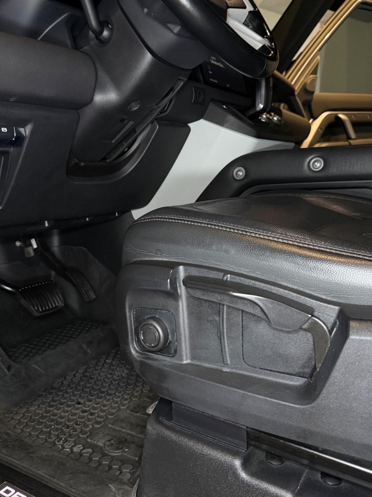 Land Rover Defender 90 3.0D I6 200 CV AWD Auto