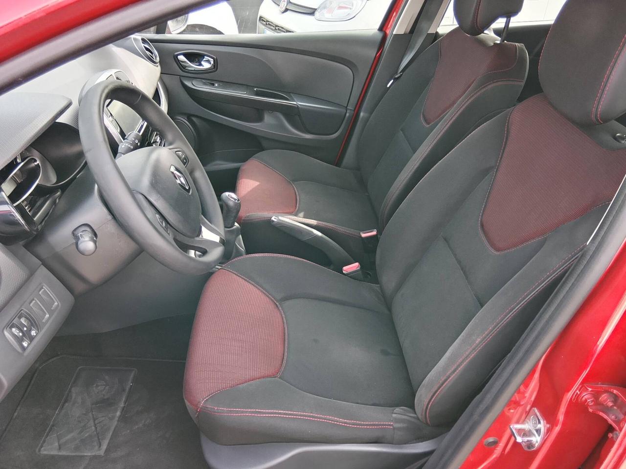 Renault Clio 1.2 100K KM!