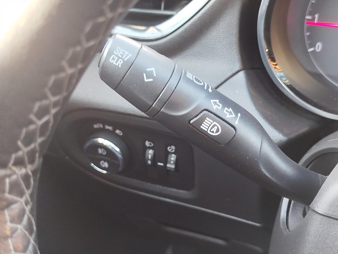 Grandland X 1.5 AUTOM *PREZZO VERO* KM CERTI- GARANZIA 12 MESI