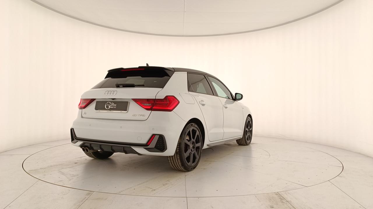 AUDI A1 Sportback 40 2.0 tfsi 200cv S Line Edition s-tronic