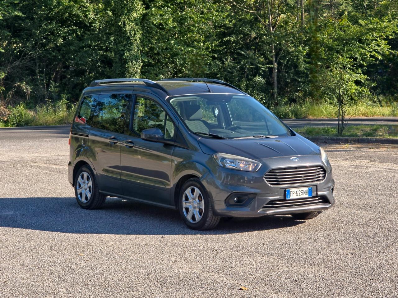 Ford Tourneo Courier 1.5 TDCI 75 CV Sport 2018-E6 Manuale NEO