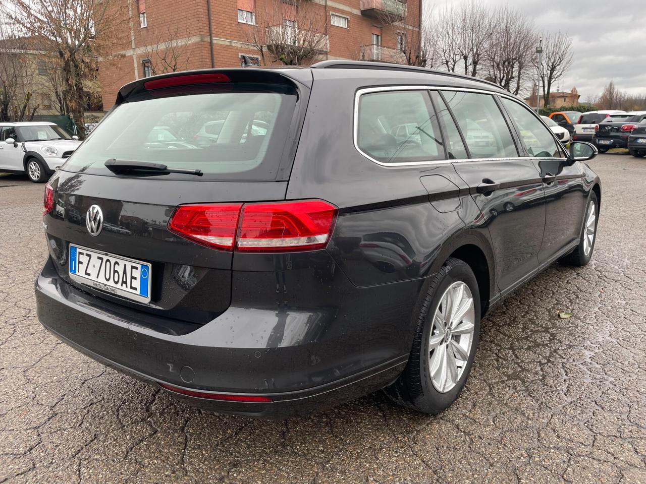 Volkswagen Passat Variant 2.0 TDI DSG Business BlueMotion Tech IVA ESPOSTA