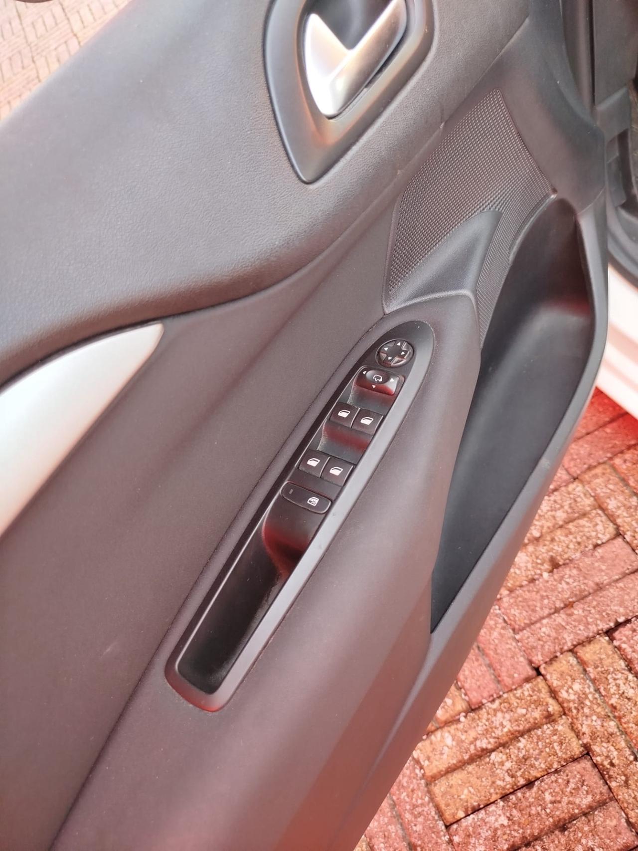 Citroen C4 BlueHDi 100 Feel