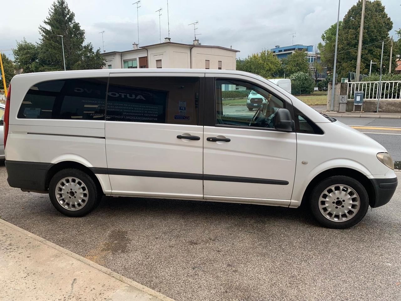 Mercedes Vito 111 CDI 2.2 long 9 POSTI