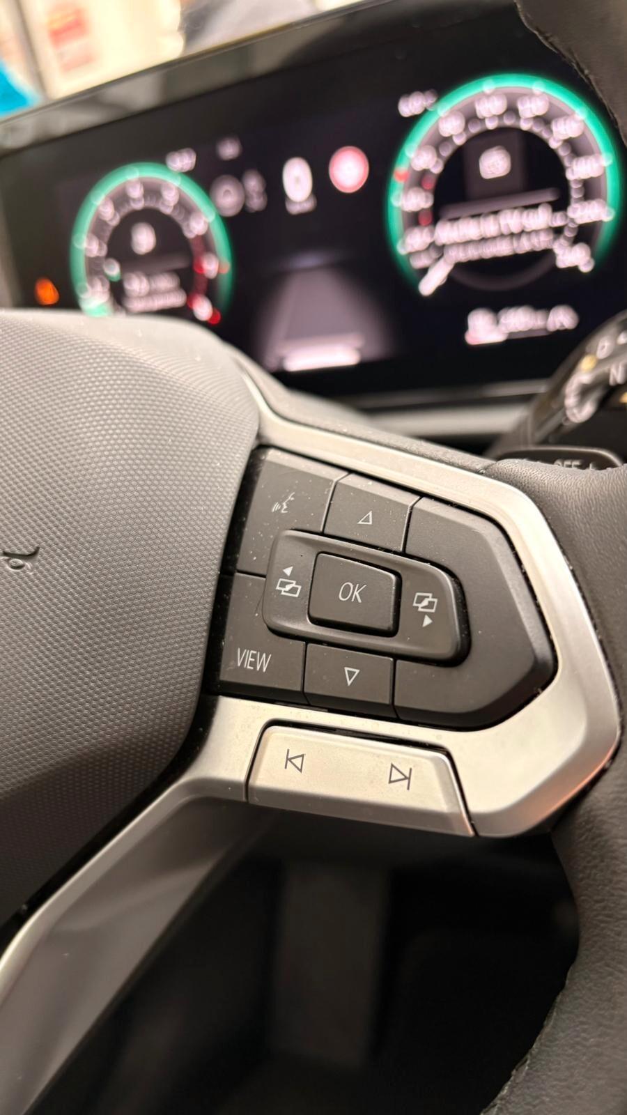 Volkswagen Tiguan 1.5 eTSI 150 CV ACT DSG R-Line