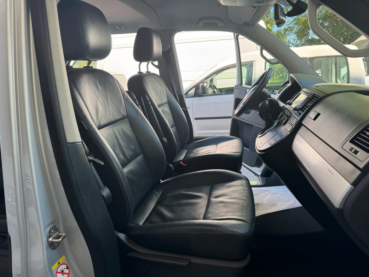 Volkswagen Multivan T5 2.0TD HIGHLINE 140cv DSG 7P