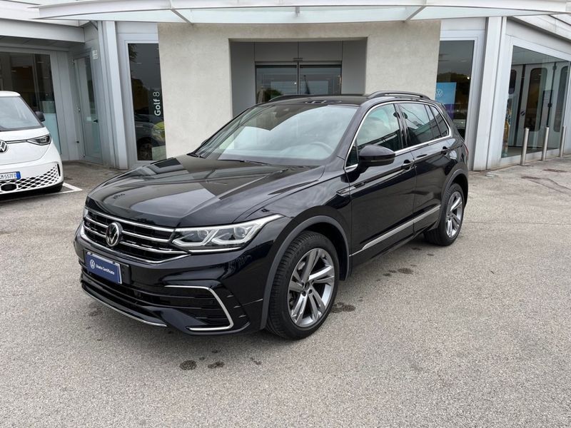 Volkswagen Tiguan II 2021 2.0 tdi R-Line 4motion 150cv dsg