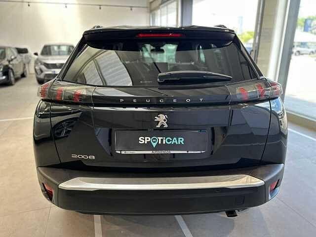 Peugeot 2008 BlueHDi 100 S&S Allure
