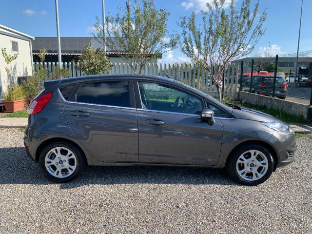 FORD Fiesta 1.5 TDCi 75CV 5 porte Titanium