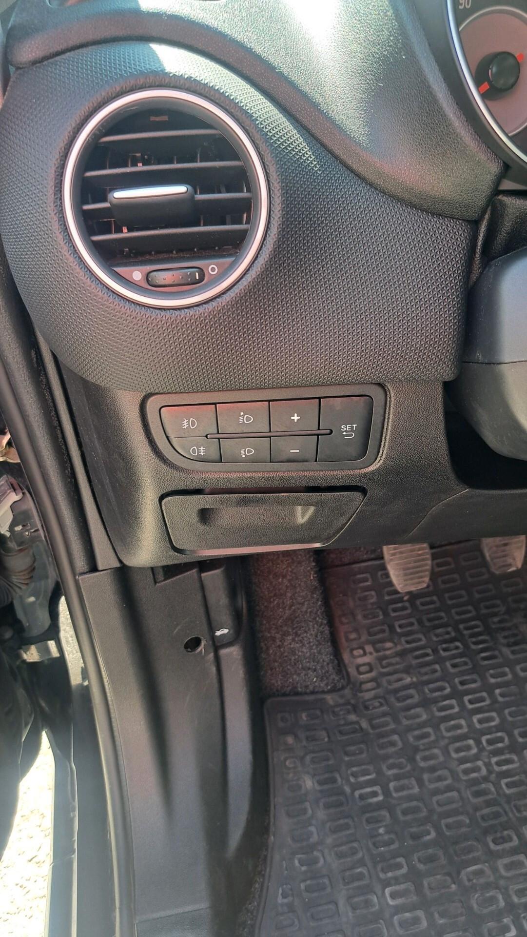 Fiat Punto 1.3 MJT II - 2018 - 52.300 km