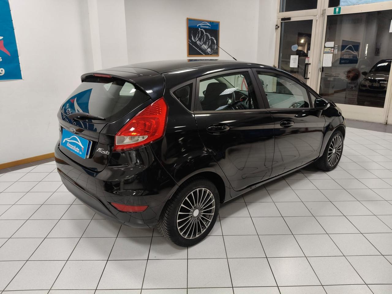Ford Fiesta 1.4 TDCi X NEOPATENTATI 2010