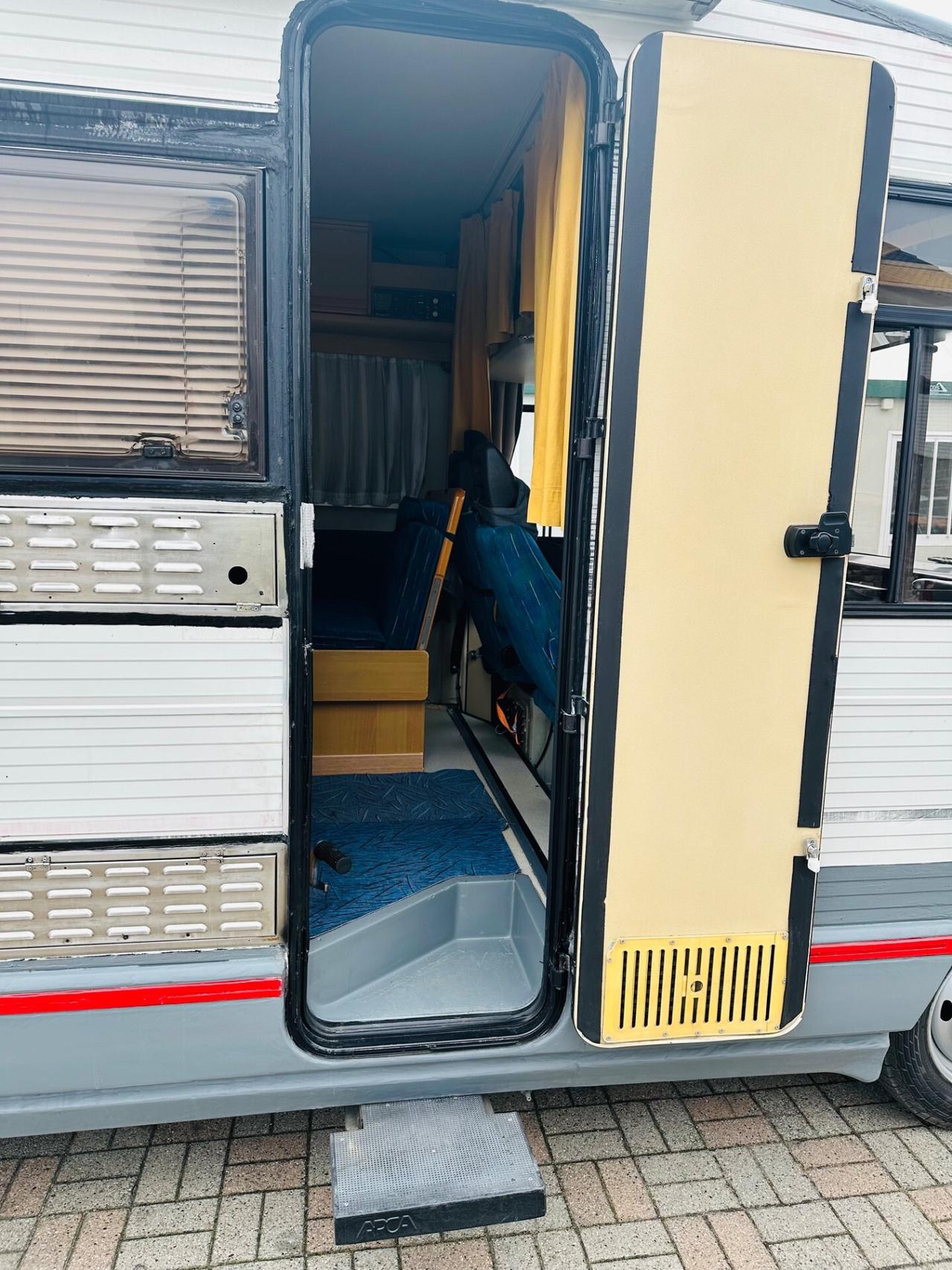 Arca Europa Motorhome