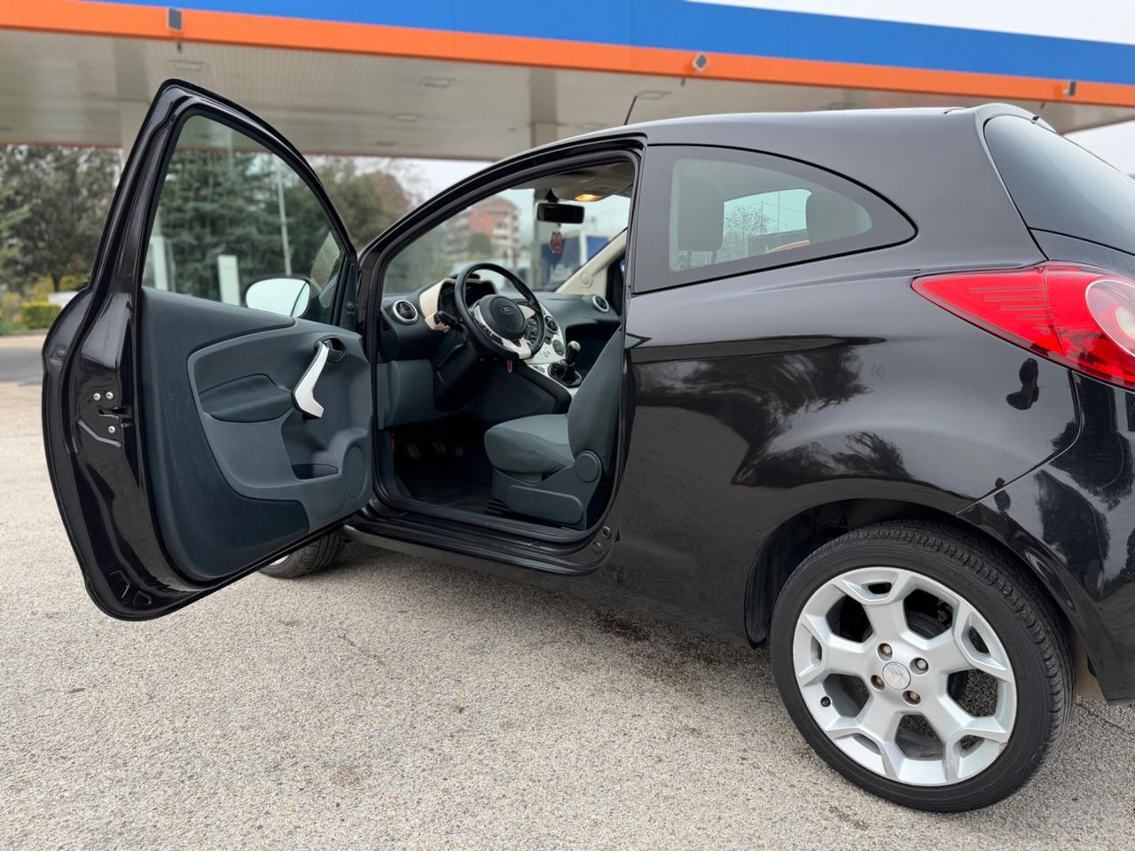 Ford Ka 1.2 8V 69CV Titanium